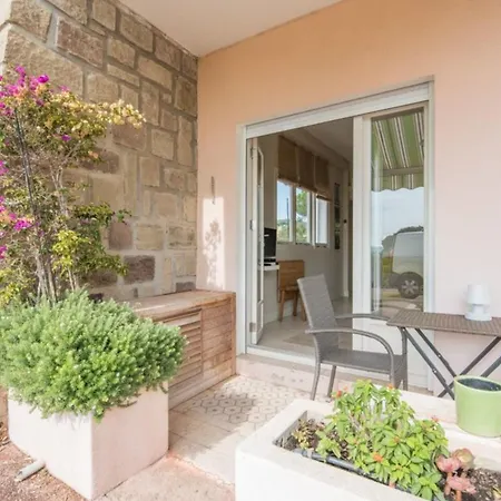 Cocoon With Balcony - Sea View Apartamento